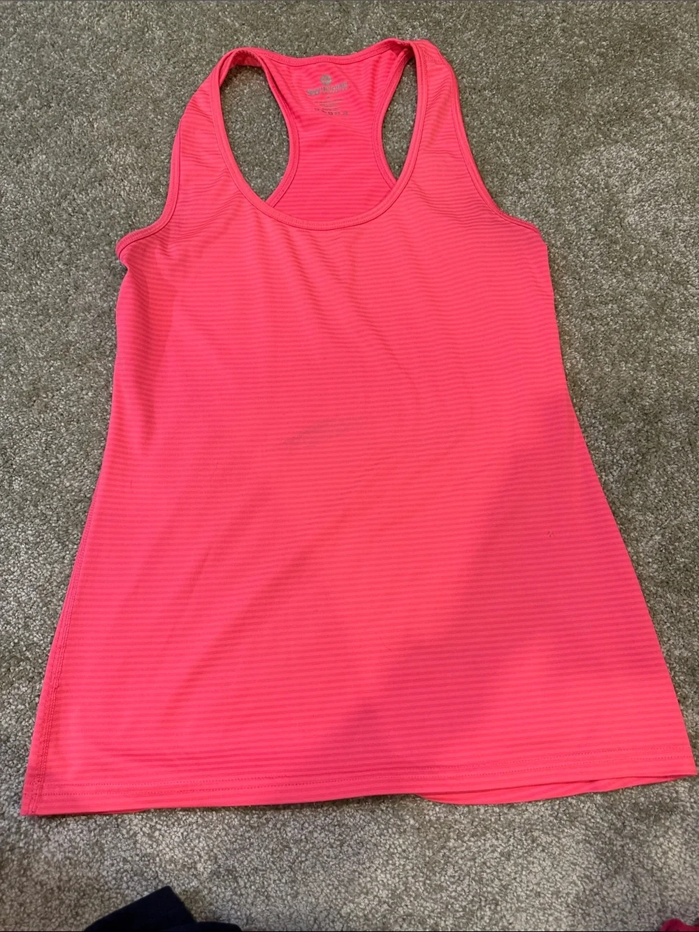 Lot of 4 Razorback Tanks (2 Gap, 1 Nike, & 1 90*) & 1 Pair of RBX Leggings
